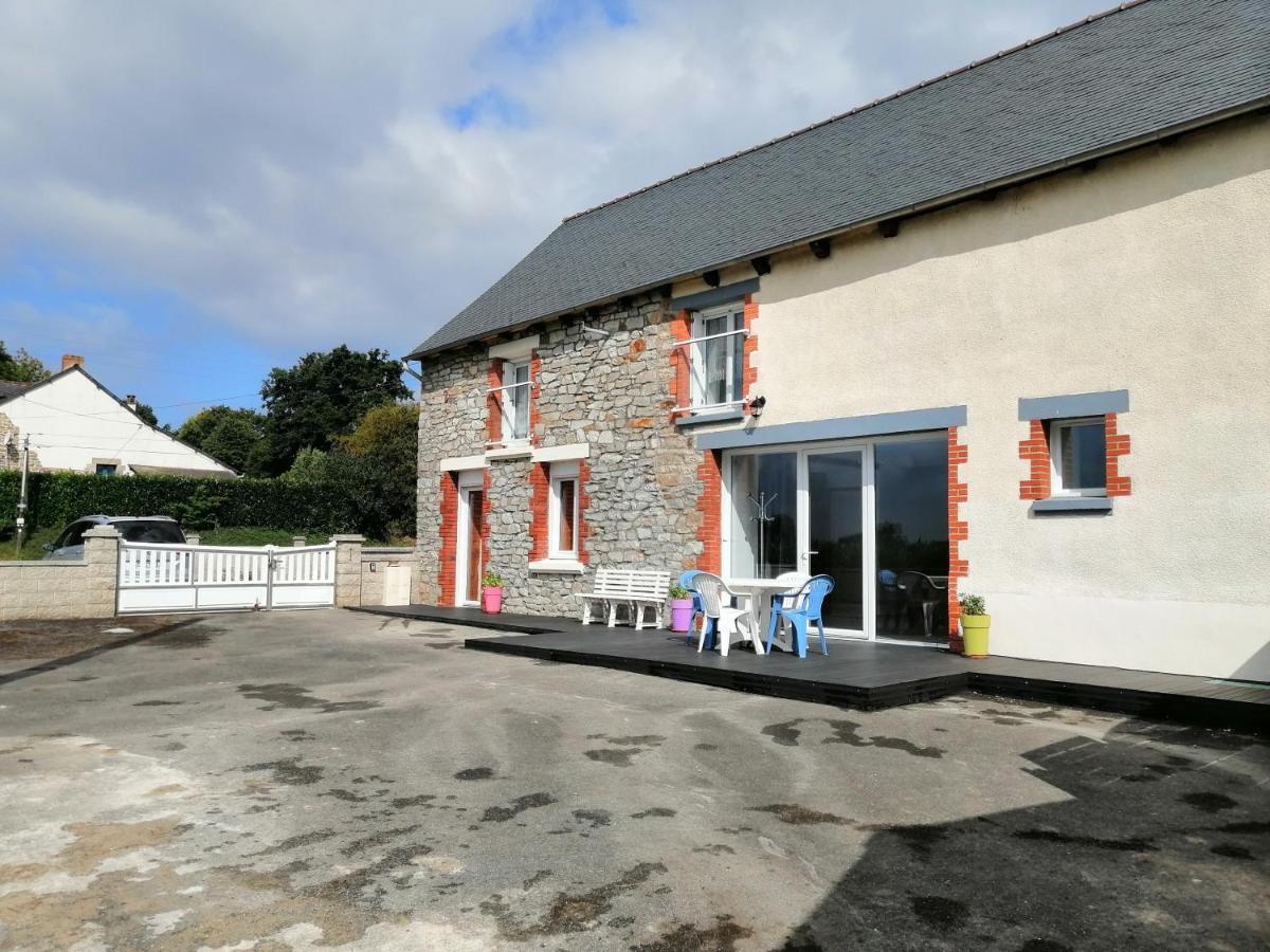 Maison De Campagne Saint-Jouan-de-l'Isle Esterno foto